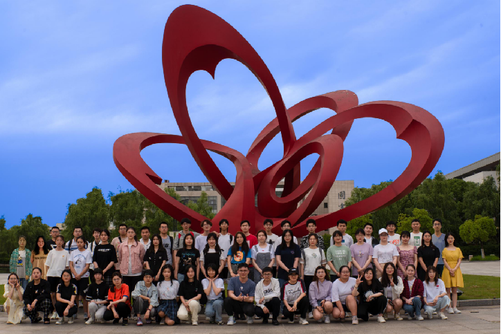 第三届学生会成员大合影